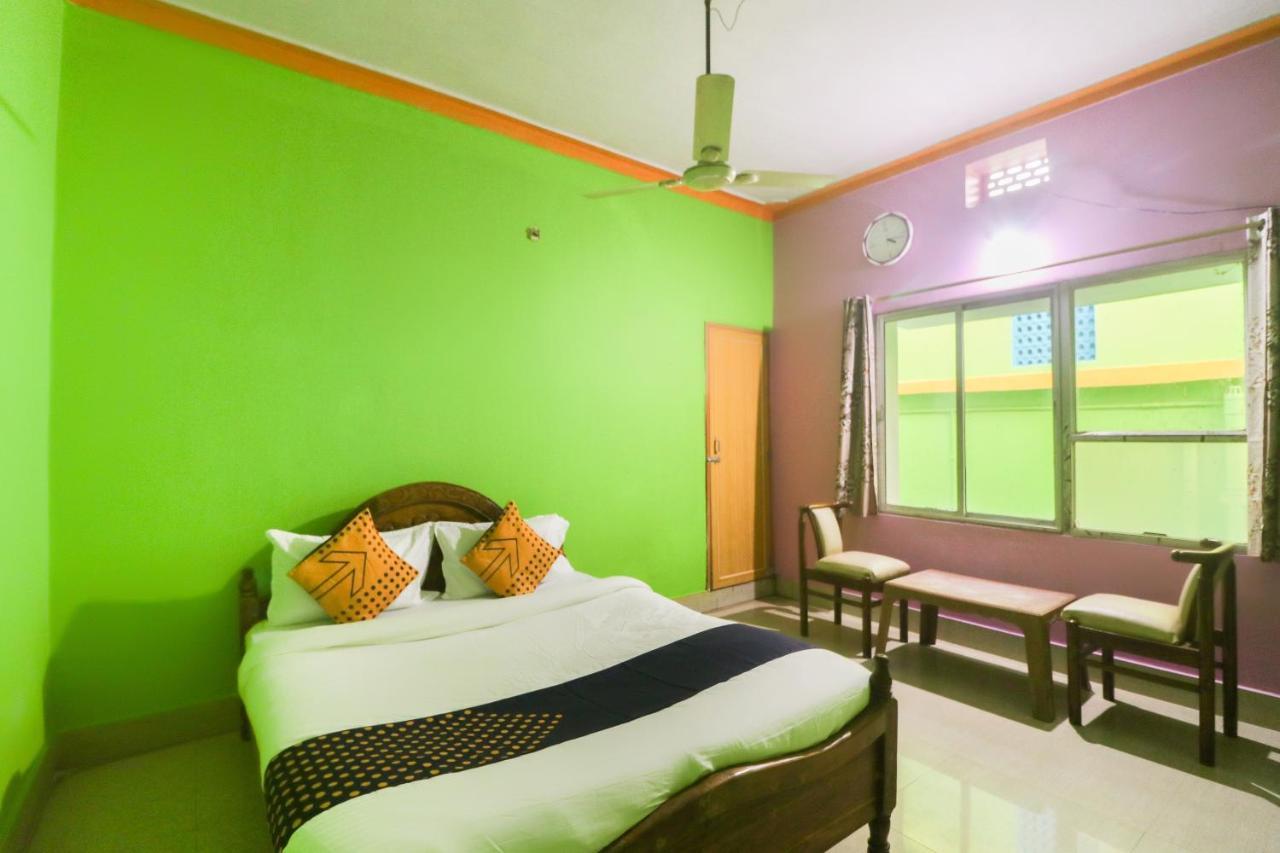 Kendrapara Spot On 65043 Hotel Kalinga Palace المظهر الخارجي الصورة