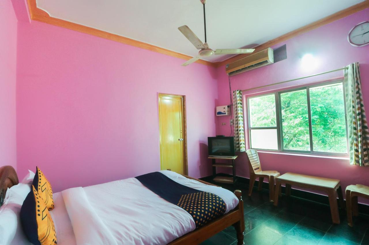 Kendrapara Spot On 65043 Hotel Kalinga Palace المظهر الخارجي الصورة